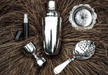 cobbler shaker bartender tools